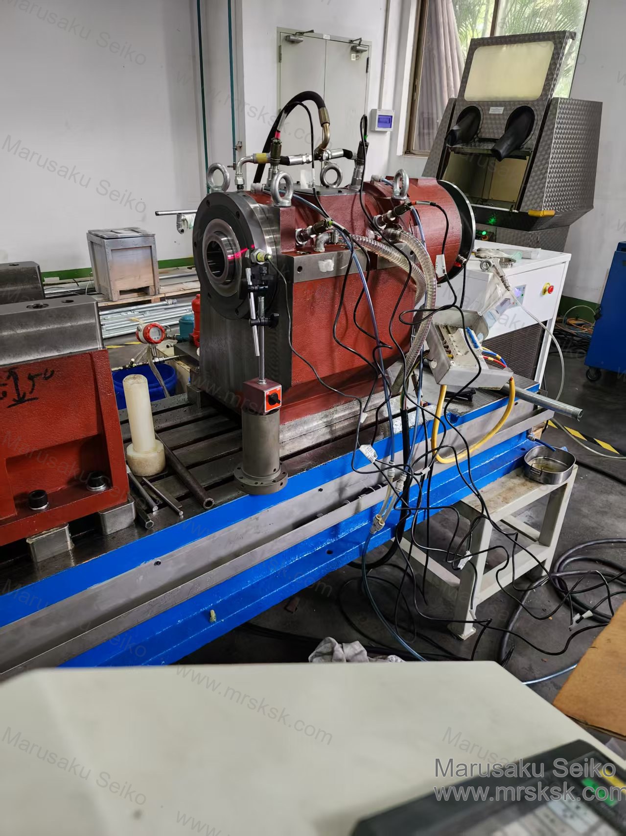 Hydrostatic System Complexity and Cost: Weighing the Trade-Off